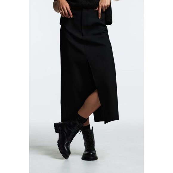 Zara Dresses & Skirts - Zara Black Midi Slit Tube Skirt M NWT